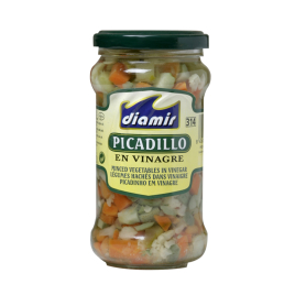 Picadillo en Vinagre - eingelegte, kleingeschnittenes Gemüse Ensalada Rusa