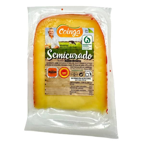 Saftiger spanischer Halbhartkäse, Scheibe, hergestellt aus pasteurisierter Kuhmilch, ideal für Käseplatten oder Sandwiches, mit langjähriger traditioneller Rezeptur.