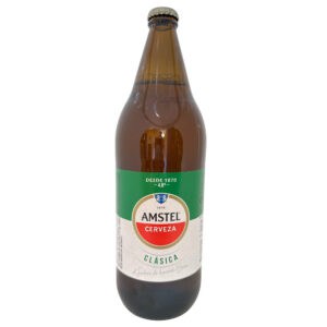 Amstel Bierflasche aus Spanien mit klassischem Design, ideal für Getränke- und Bierliebhaber, direkt importiert aus Spanien, qualitativ hochwertiges spanisches Bier.