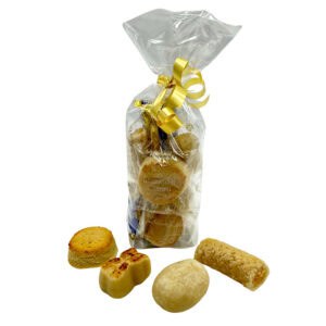 Feines spanisches Gebäck, handgemacht in Spanien, perfekt für Kaffeepausen und Geschenke, mit traditionellen Rezepturen und hochwertigen Zutaten.