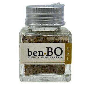 Feines mediterranes Salz aus Spanien, ideal für Küche & Gourmet, handverlesen, hochwertig und pur. Perfekt zum Würzen von Fleisch, Fisch und Gemüse, direkt aus mediterranen Quellen.