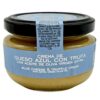 Crema de queso azul con trufa, hecha con aceite de oliva virgen extra, en frasco de vidrio, producto artesanal de España, ideal para tapas y aperitivos gourmet.