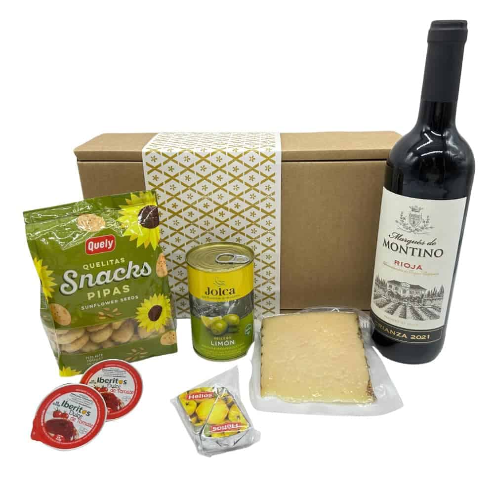 Frisches spanisches Essen Geschenkset mit Wein, Käse, Oliven, Snacks und Süßigkeiten für authentisches kulinarisches Erlebnis.