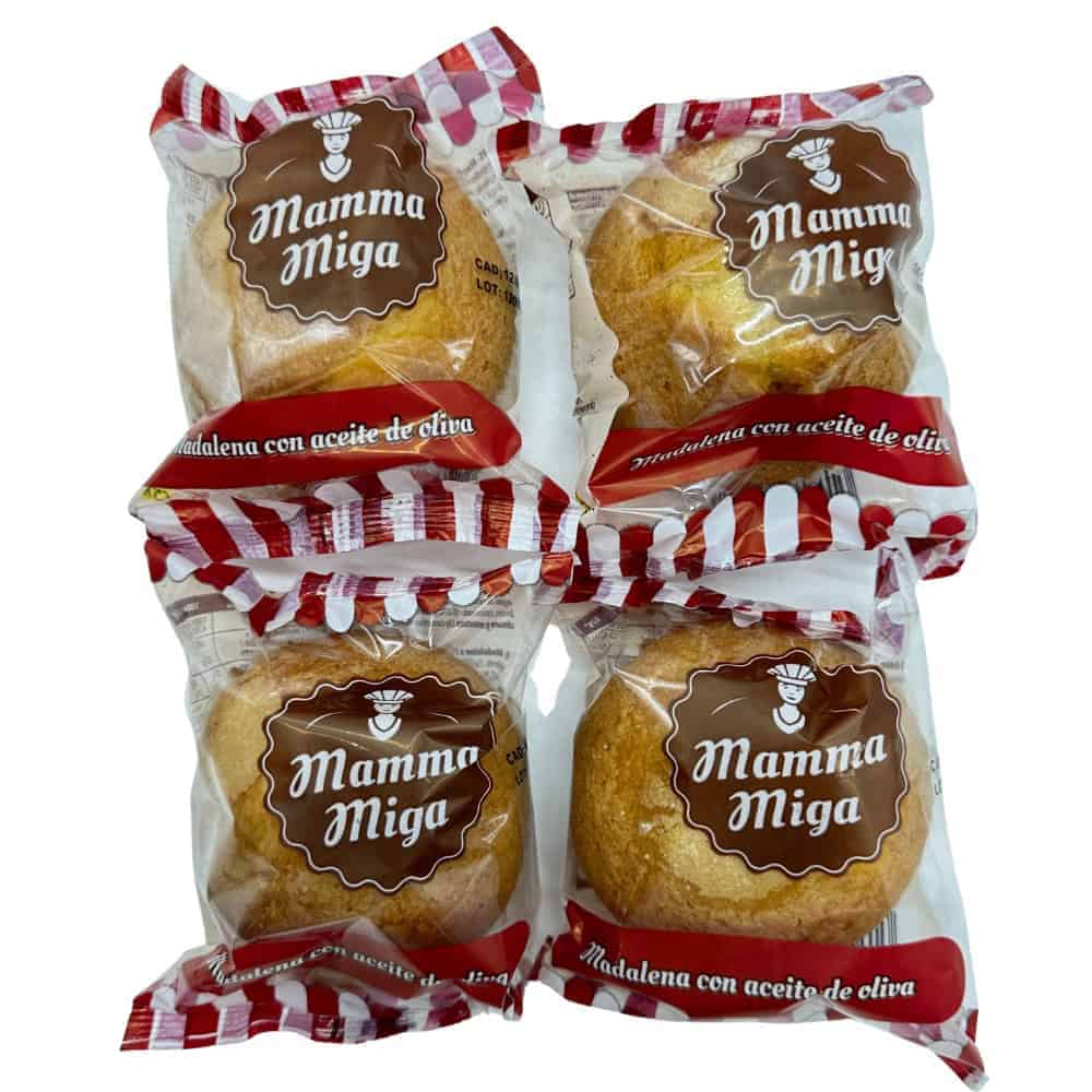 Vier spanische Muffins mit Olivenöl in transparenter Verpackung, Markenlogo "Mamma Miga" sichtbar.