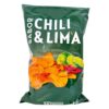 Mareni Kartoffelchips mit Chili-Limetten-Geschmack in grüner Verpackung, mit Limetten und Chili auf der Verpackung.