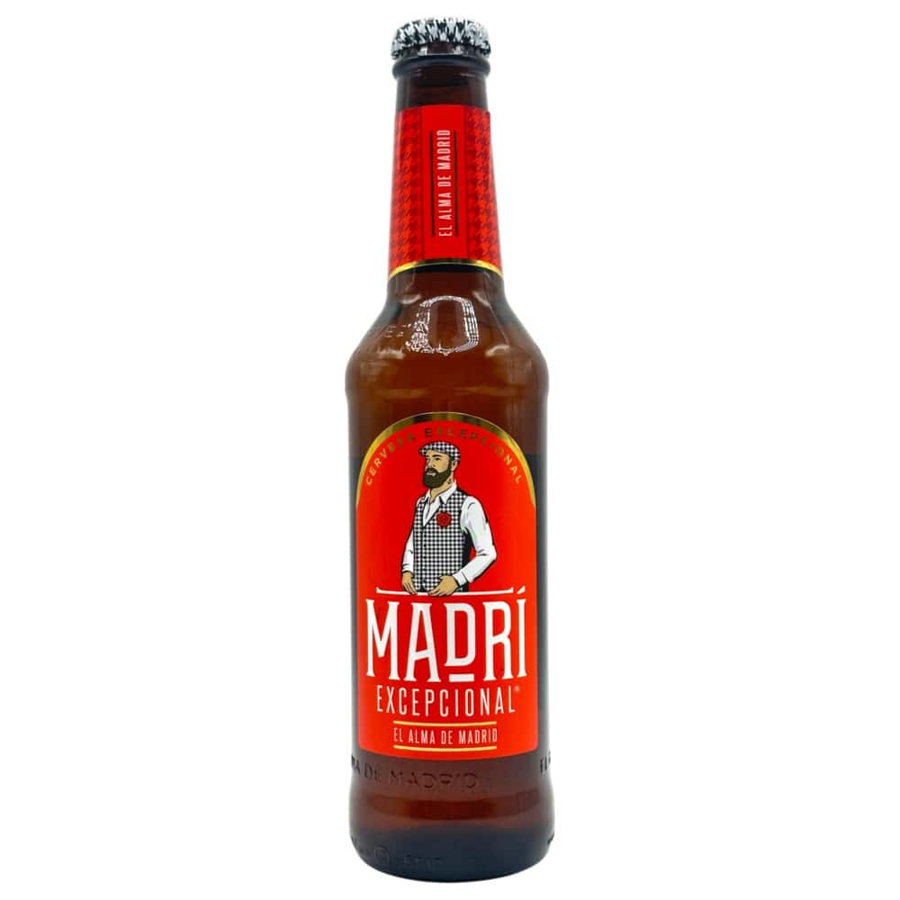 Spanische Bierflasche Madrí Excepcional mit rotem Etikett und Kronkorken, aus Madrid.