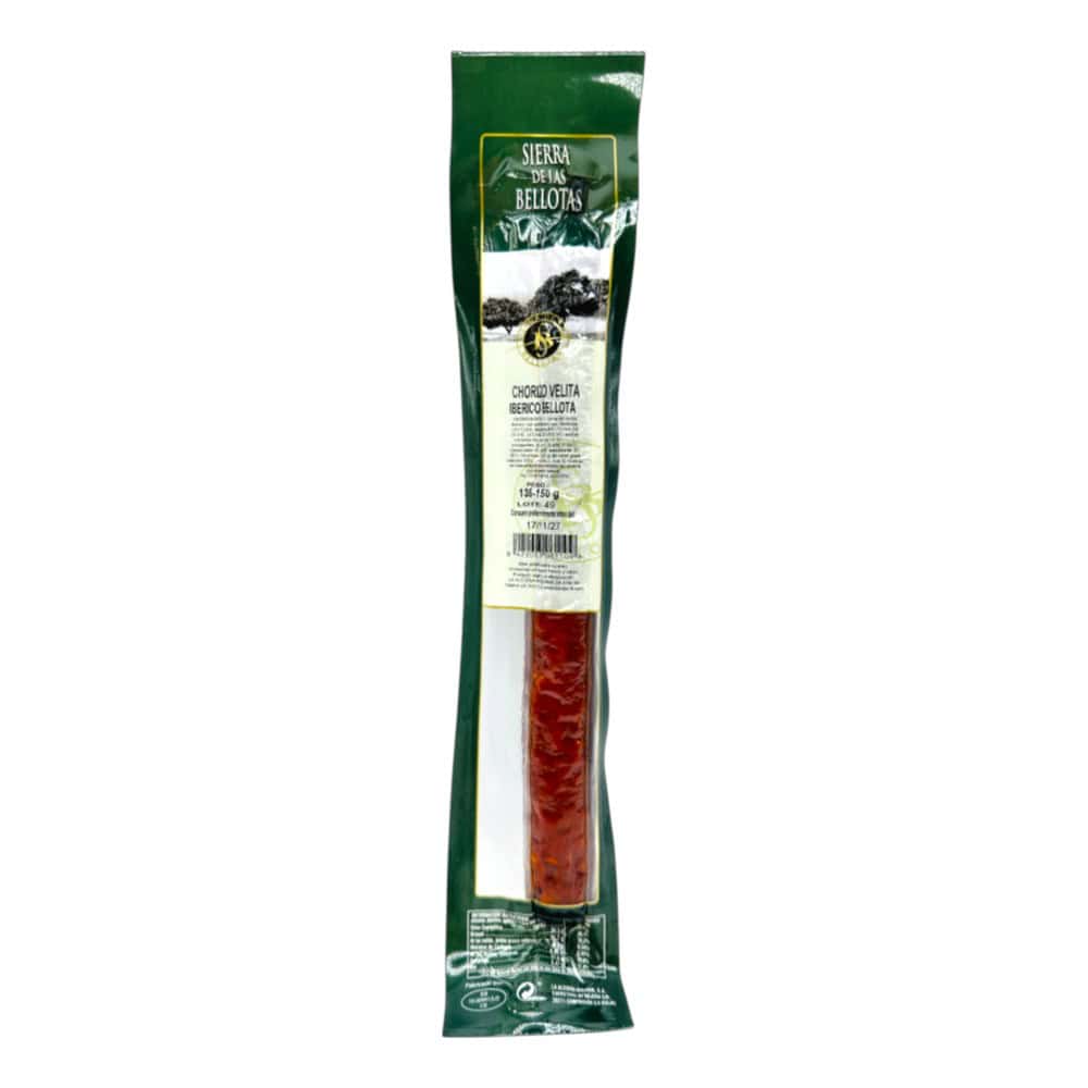 Spanischer Chorizo Velita Iberico Bellota in grüner Verpackung, 135 g, ideal für spanische Tapas und Fleischliebhaber.